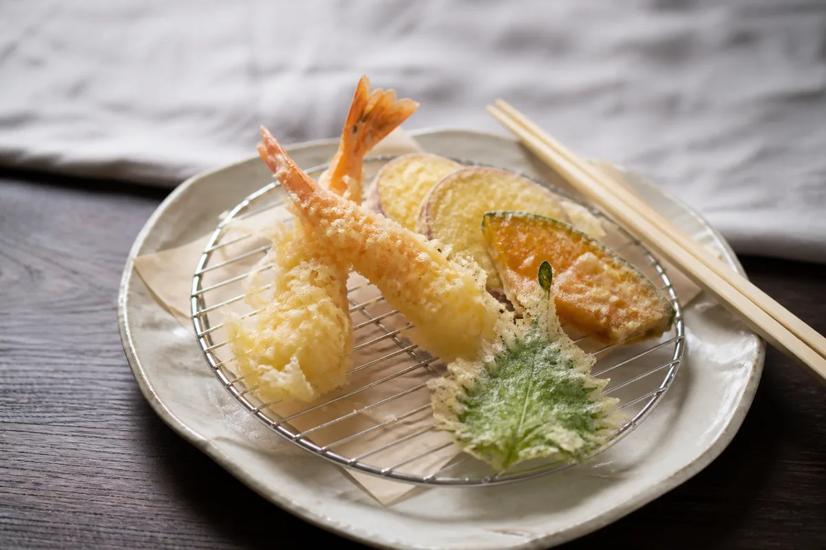 Pâte à tempura : le mélange, l'huile et le croustillant